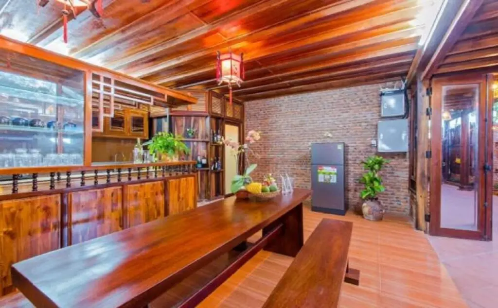 Хойан: Wooden Lodge Homestay
