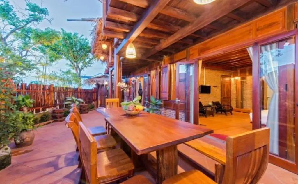 Хойан: Wooden Lodge Homestay