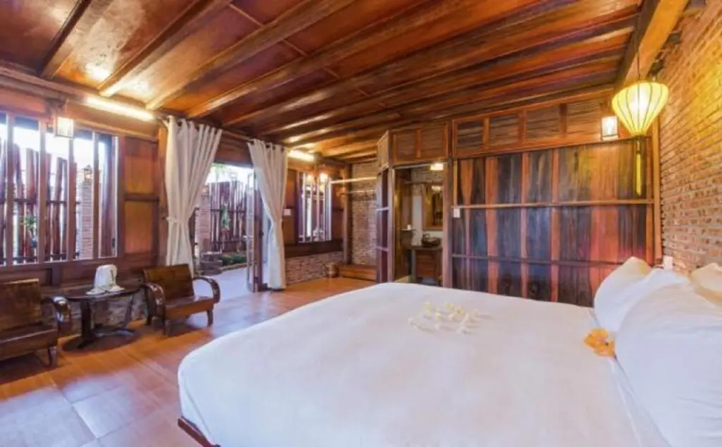 Хойан: Wooden Lodge Homestay