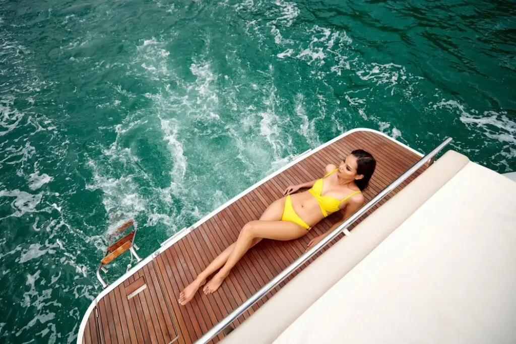 Халонг: Vietyacht Marina Club - Halong Bay Cruise