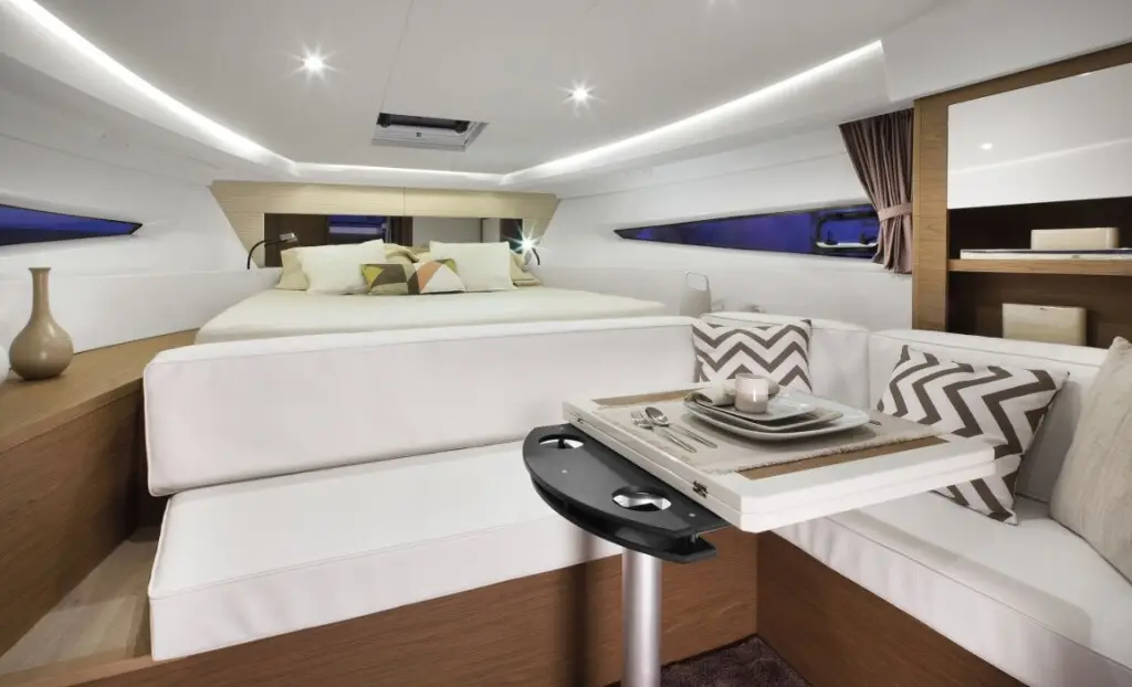 Халонг: Vietyacht Marina Club - Halong Bay Cruise
