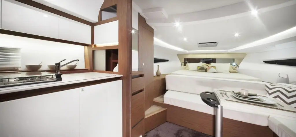 Халонг: Vietyacht Marina Club - Halong Bay Cruise