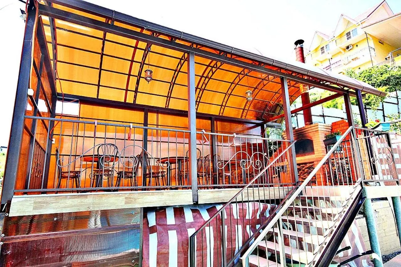 Вардане: Guest house Ameliya