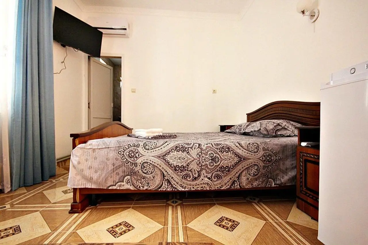 Вардане: Guest house Ameliya