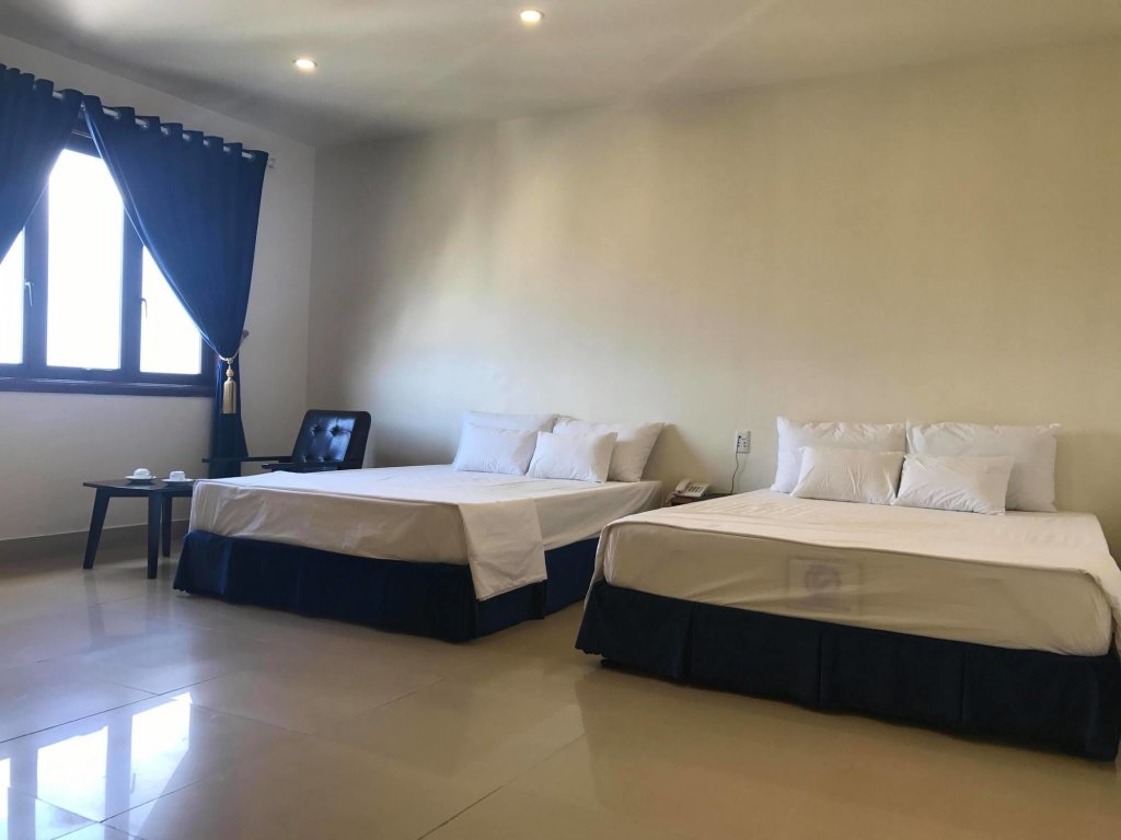 Хайфон: Hotel Pure