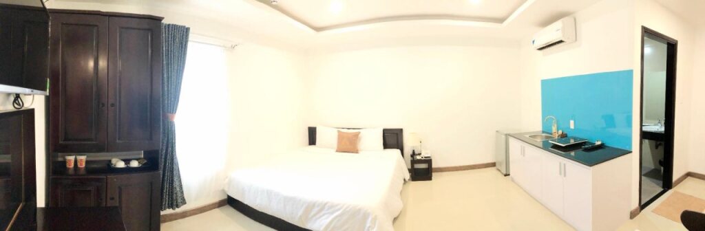 Куинён: Phuong Dong Hotel & Apartment