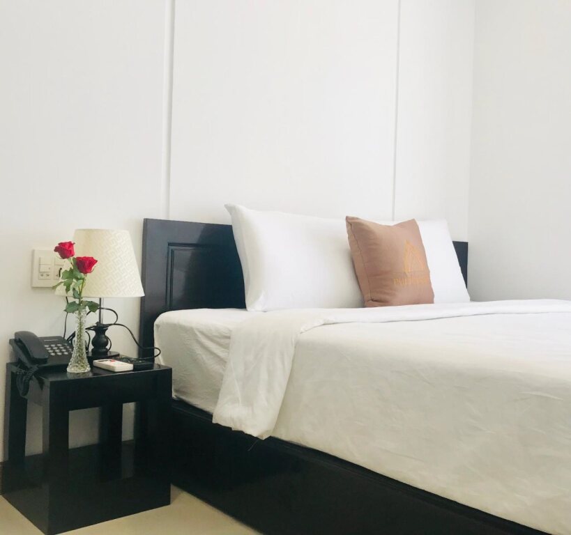 Куинён: Phuong Dong Hotel & Apartment