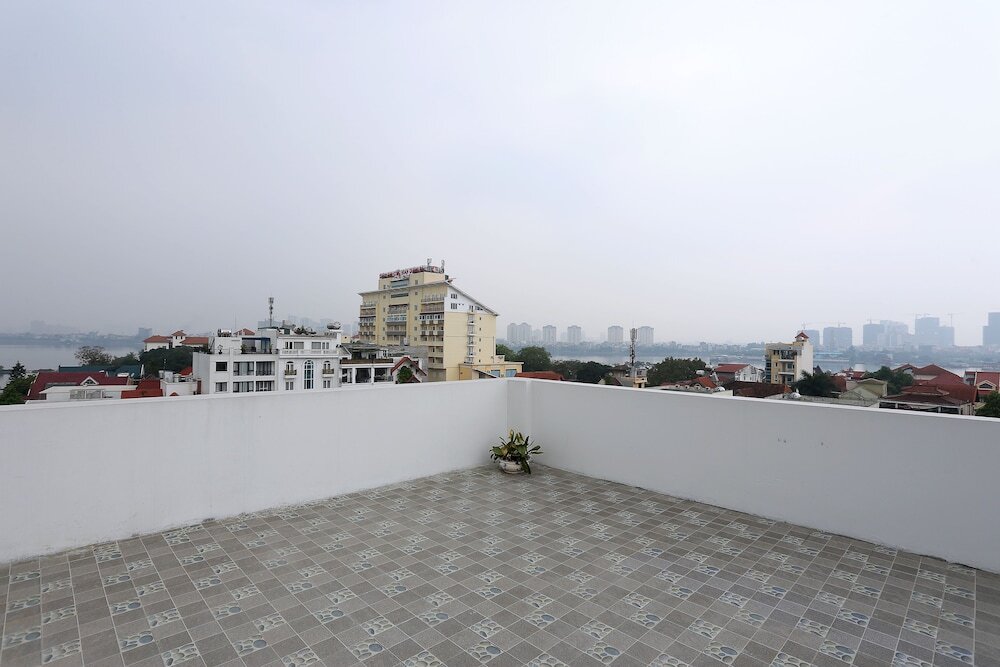 Ханой: NYT Home To Ngoc Van