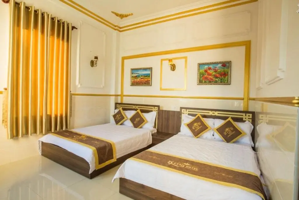 Куангнгай: King Hotel