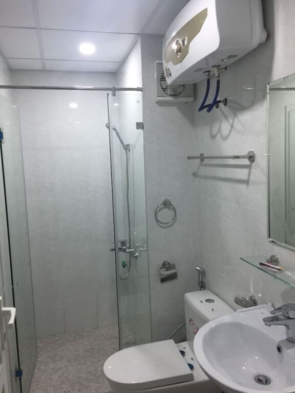 Халонг: Halong Newlife Condotel