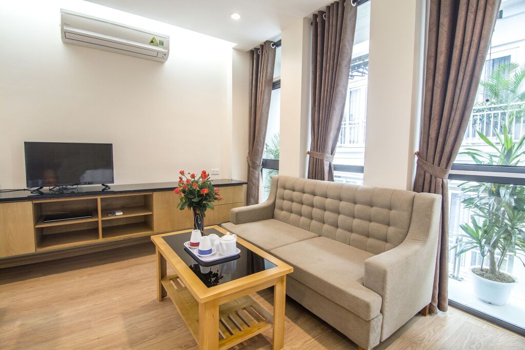 Ханой: Canary Hotel & Apartment