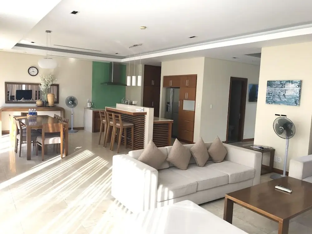 Дананг: Ocean Resort 3 Bedrooms Danang Living