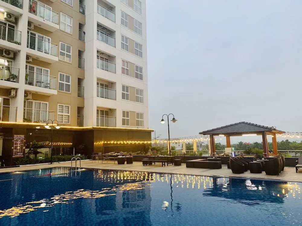 Халонг: New Life Condotel