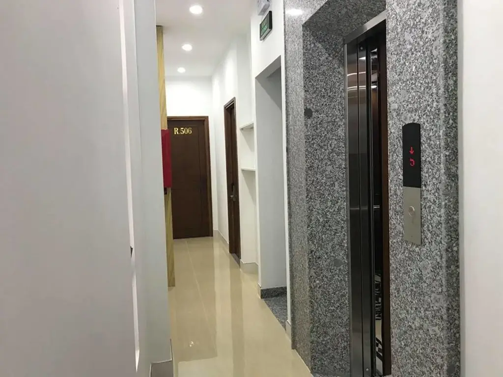 Хошимин: Winston Hotel
