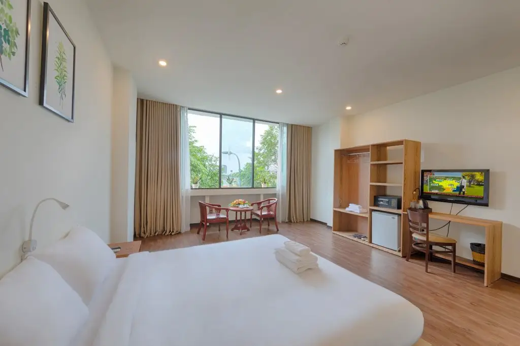 Дананг: Vitalis Riverside Hotel