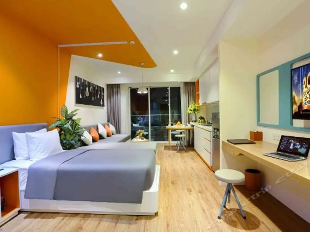 Нячанг: Parama Apartments Balcony Beachfront