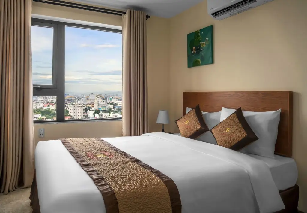 Дананг: An Thuyen Hotel