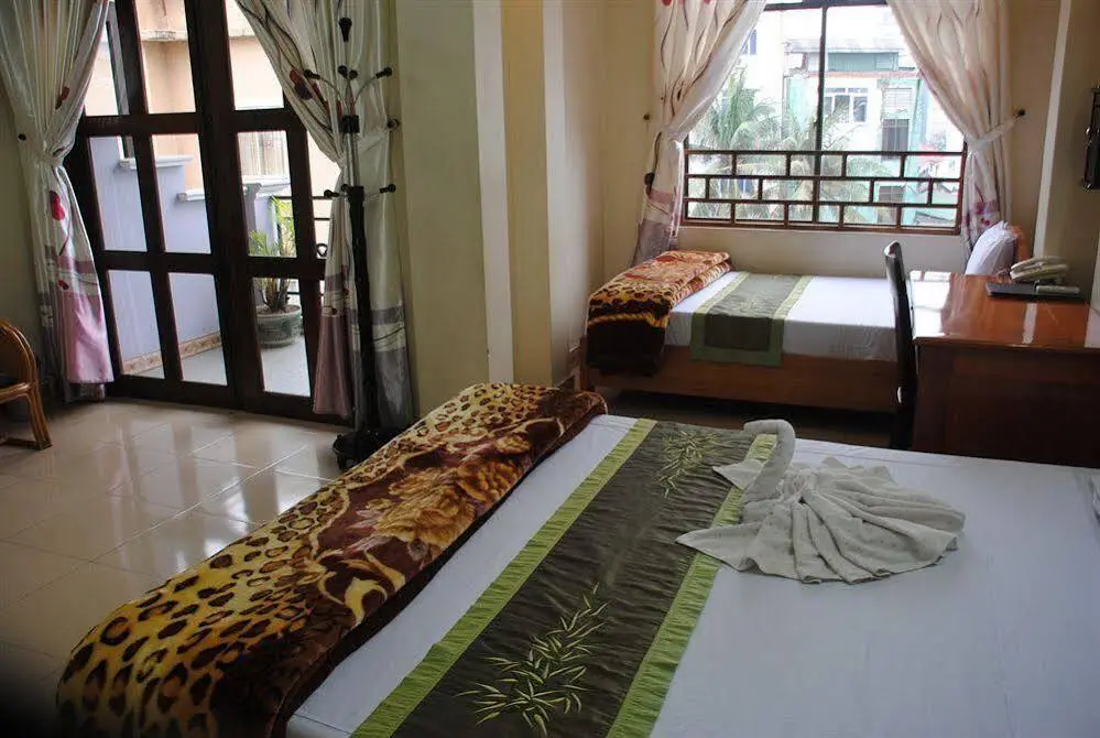 Хюэ: Original Binh Duong 1 Hotel