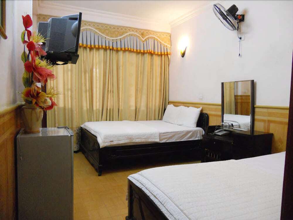 Ниньбинь: The Long Hotel