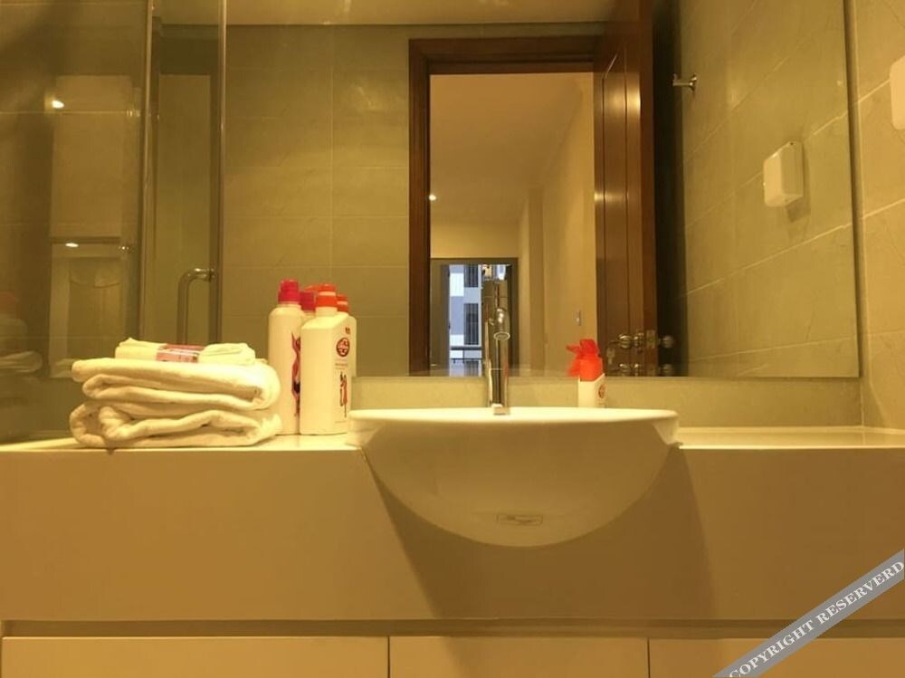 Ханой: 2 Bedrooms Times City Apartment Vinhomes