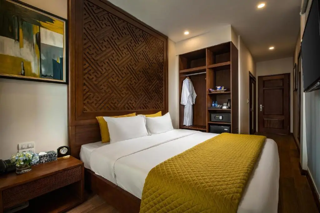 Ханой: Hanoi Lakeside Premium Hotel