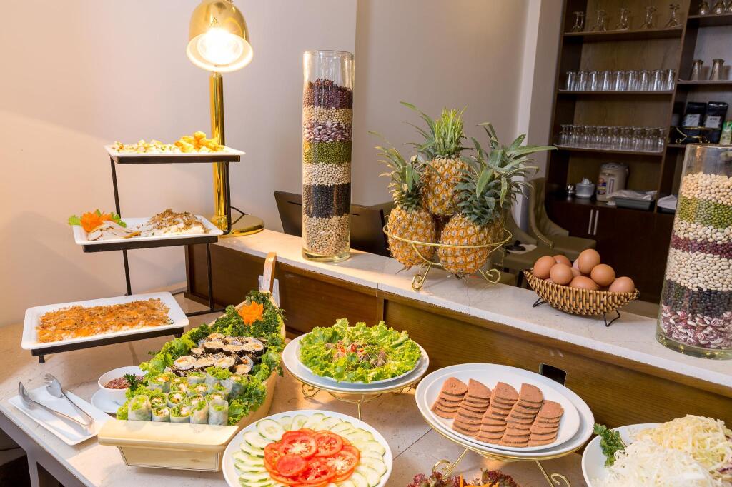 Дананг: Roliva Hotel & Apartment Danang