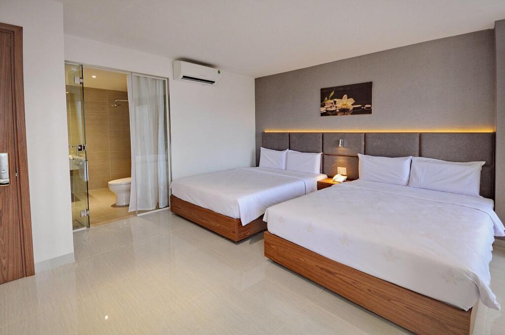 Нячанг: For You Hotel