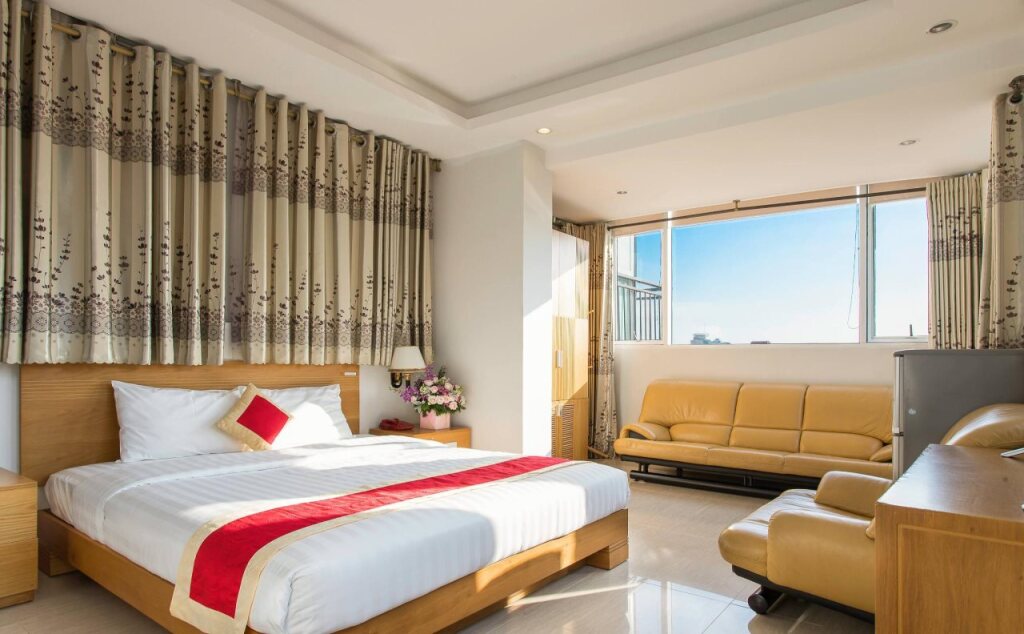 Lucky Star Hotel 266 De Tham — фото 1