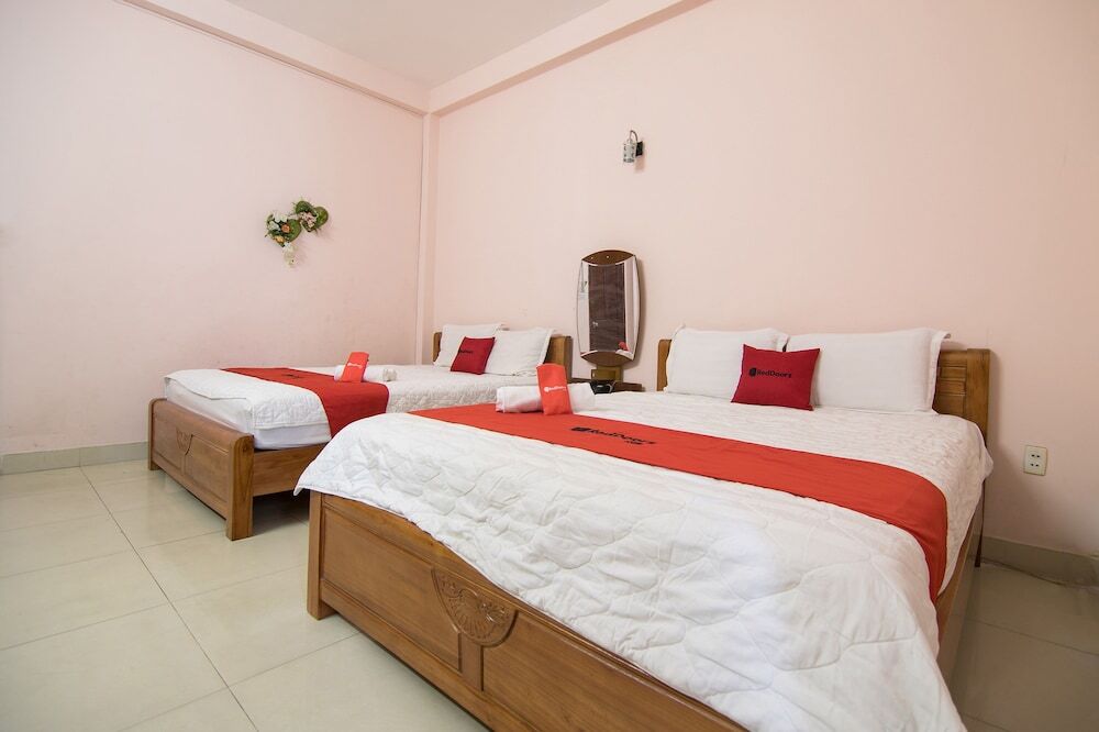 Хошимин: RedDoorz Plus near AEON Mall Tan Phu 2