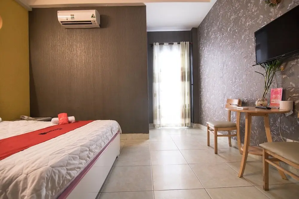 Хошимин: RedDoorz Plus near AEON Mall Tan Phu 2