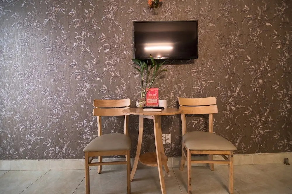 Хошимин: RedDoorz Plus near AEON Mall Tan Phu 2