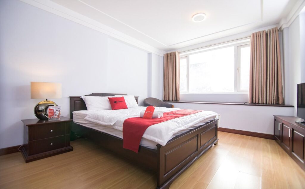 Хошимин: RedDoorz near Hoa Lu Stadium