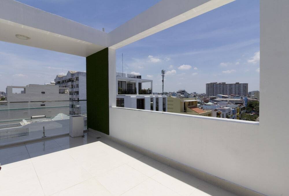 Хошимин: Luxy Park Hotel & Apartments City Centre