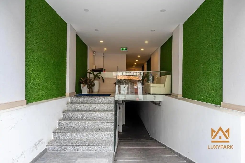 Хошимин: Luxy Park Hotel & Apartments City Centre