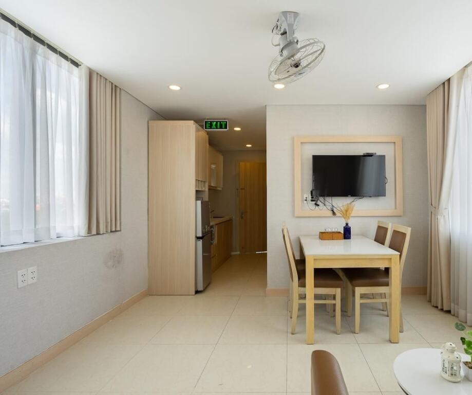 Хошимин: Luxy Park Hotel & Apartments City Centre