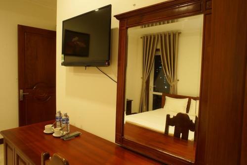 Дананг: L Na Villa Hotel