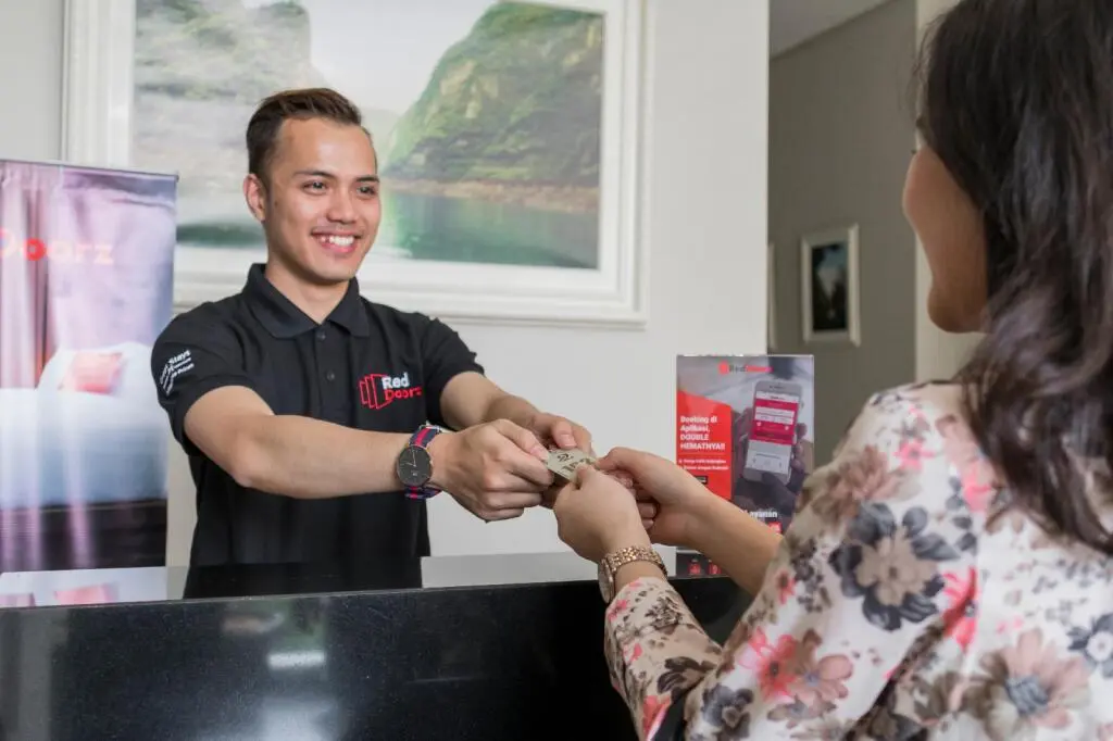 Хошимин: RedDoorz Plus @ Tran Hung Dao Street 2