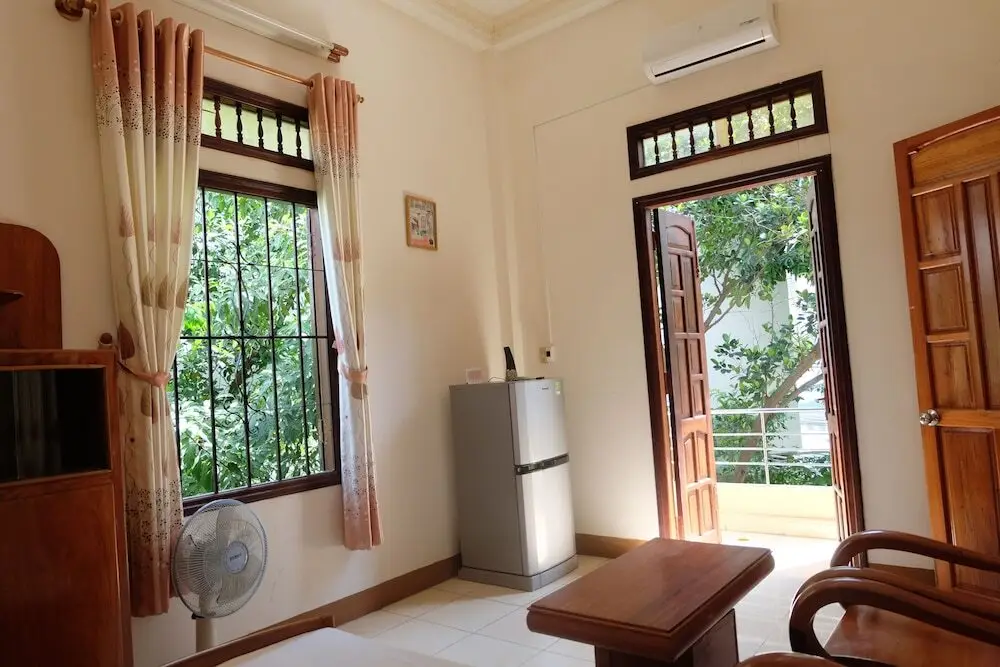 Нячанг: Moon House Nha Trang