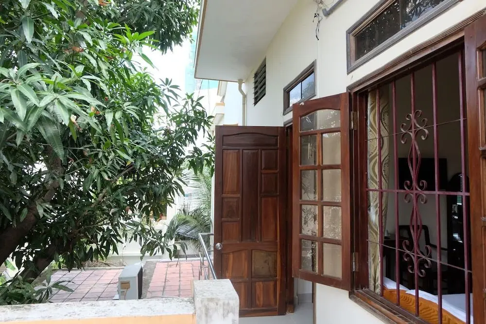 Нячанг: Moon House Nha Trang