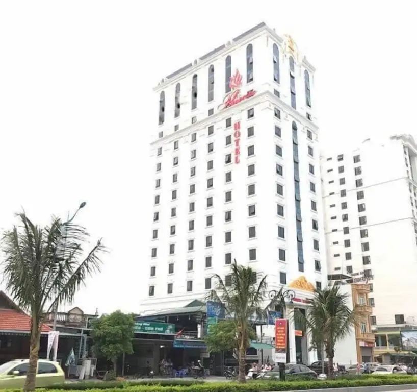 Шамшон: Phoenix Hotel 2