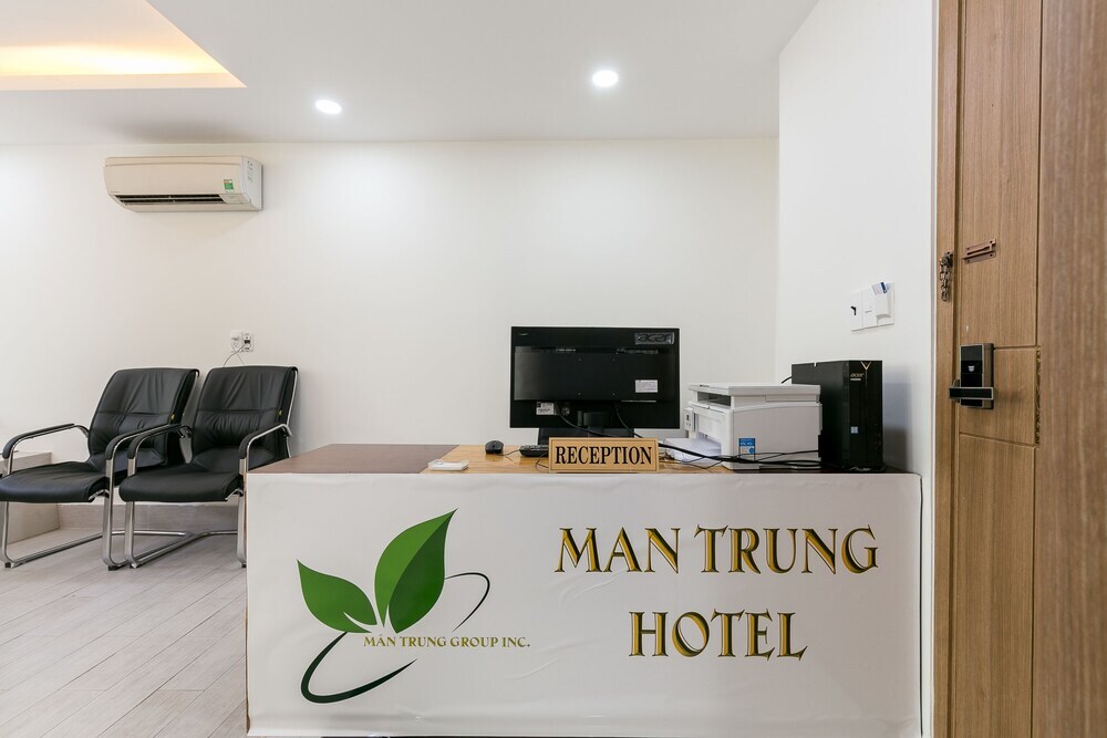 Хошимин: Man Trung Hotel by Oyo Rooms