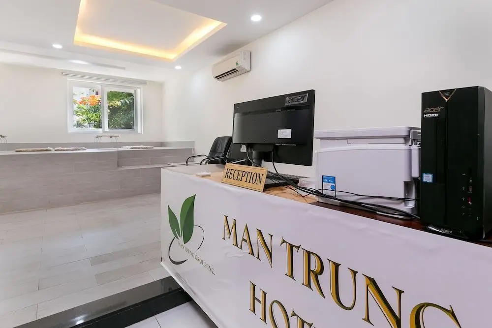 Хошимин: Man Trung Hotel by Oyo Rooms