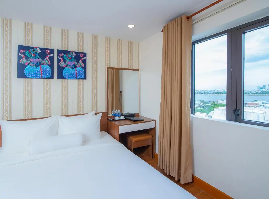 Дананг: Rest Hotel & Apartment