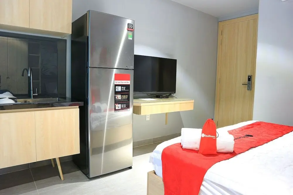 Хошимин: RedDoorz Plus @ Le Van Sy Street 2