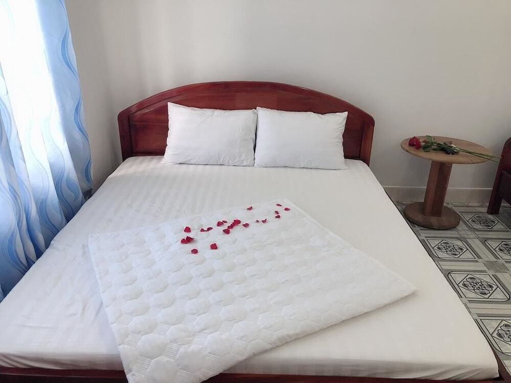 Консон: Hotel Ngoc Lan Con Dao