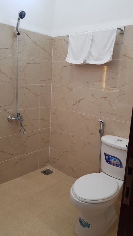 Нячанг: White House Hostel