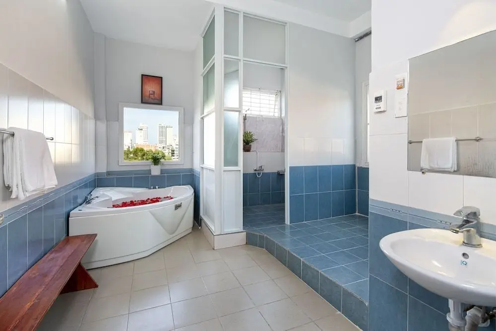 Дананг: T P House 5