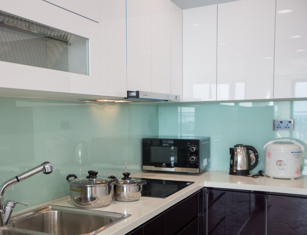 Ханой: One 18 Ngoc Lam Apartment