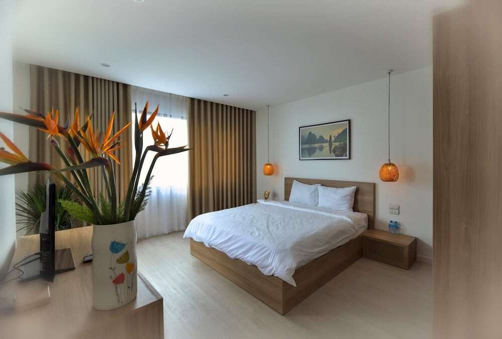 Халонг: Haradise Suite Villa
