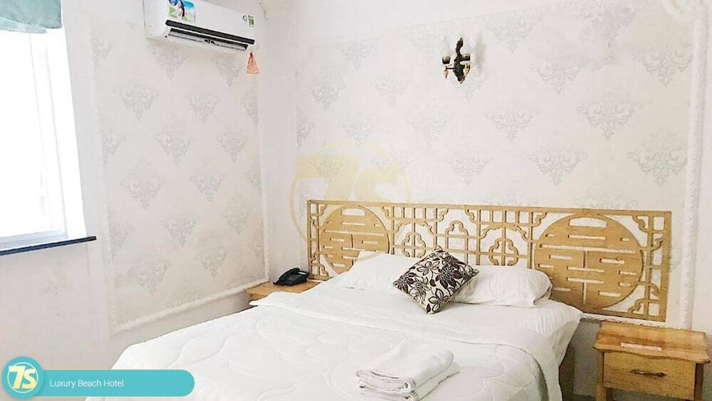 Вунгтау: 7S Hotel Lux ubus Beach Vung Tau